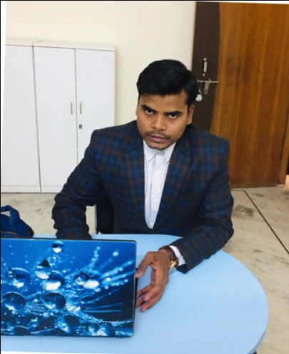 Akshay Raj Chandra from Noida is a Physiotherapist.
