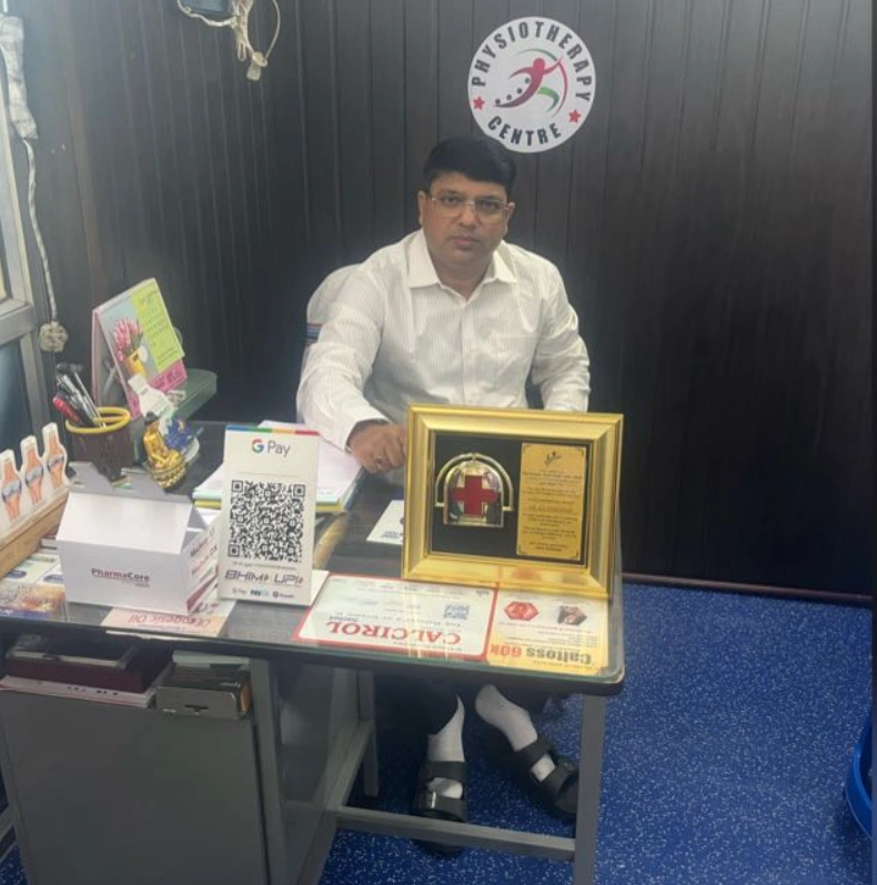 Vinay Upadhyay from Jamshedpur is a Physiotherapist.